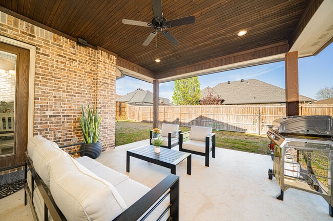 Building Photo - 1610 Olympic Drive