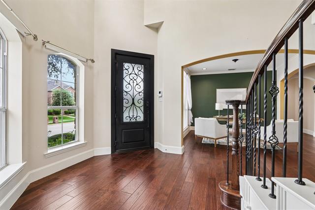 Building Photo - 2027 Stonemont Ct