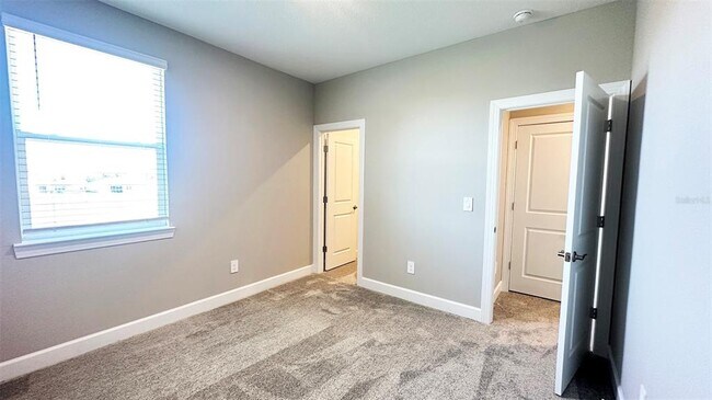 Building Photo - 3806 Savanna Palms Ct