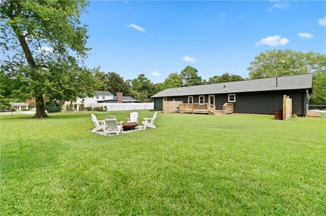 Building Photo - 3251 Plains Way