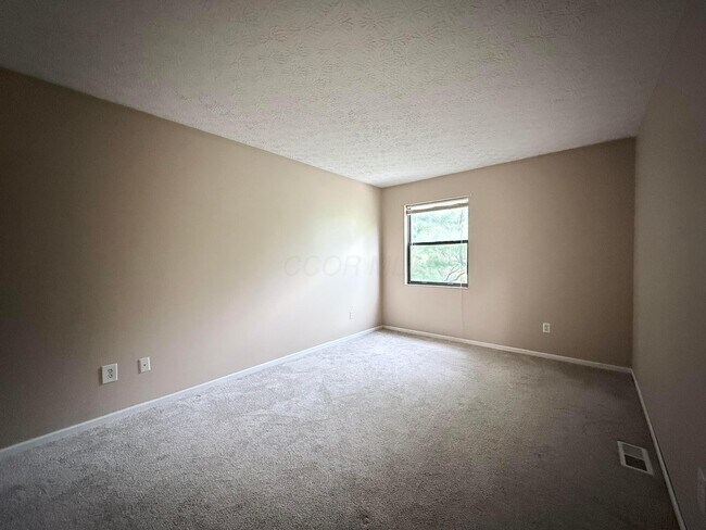 Building Photo - 4849 Herndon Dr