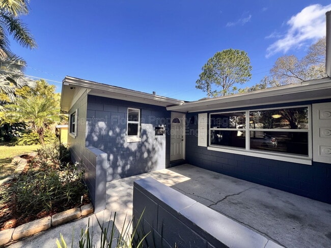 Building Photo - 807 Morocco Ave