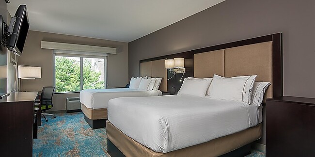 Building Photo - 225 Norwood Park S