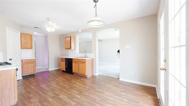 Building Photo - 2603 Desert Sage Dr