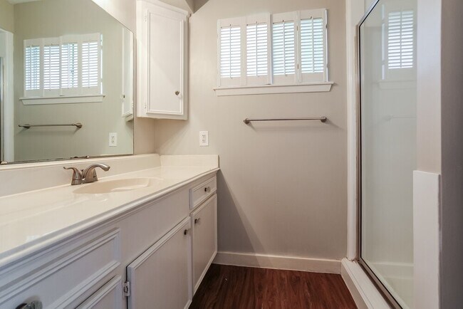 Building Photo - 15515 Banff St