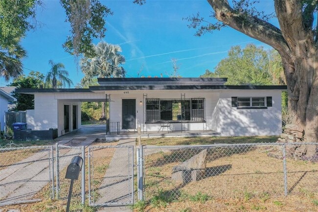 Building Photo - 495 Ave F SE