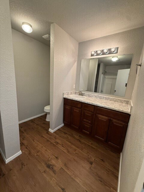 Building Photo - 5074 W Claxton Cir