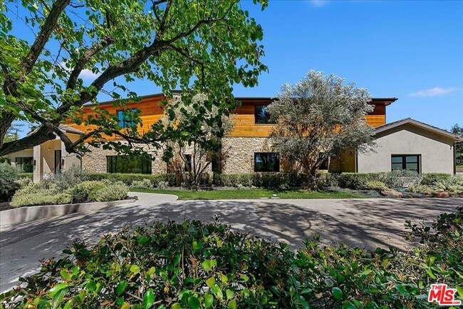 Building Photo - 5757 Hoback Glen Rd