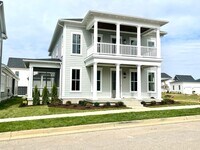 Building Photo - Brand New Norton Commons Condo!