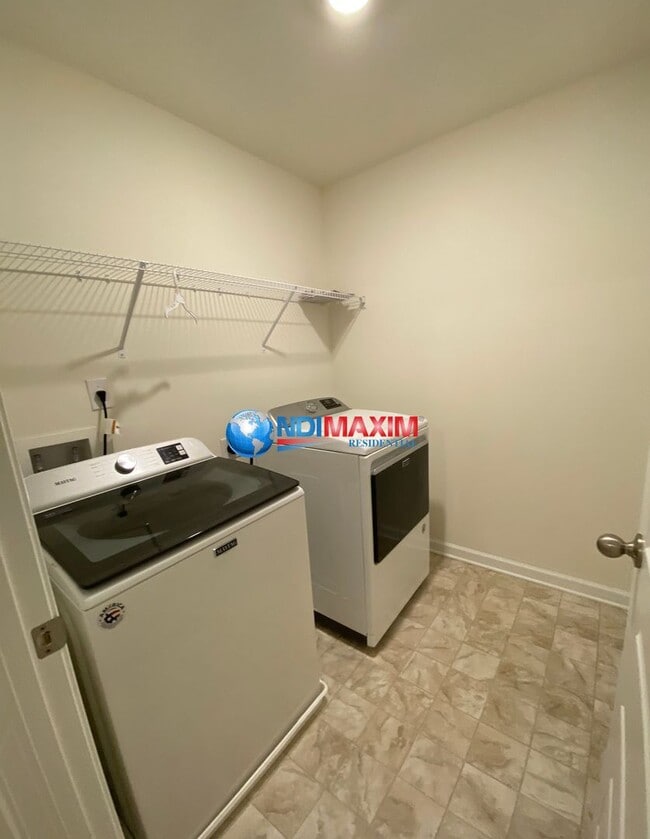 Building Photo - COMING SOON! Nice 4-bedroom in Swim Community in Dacula