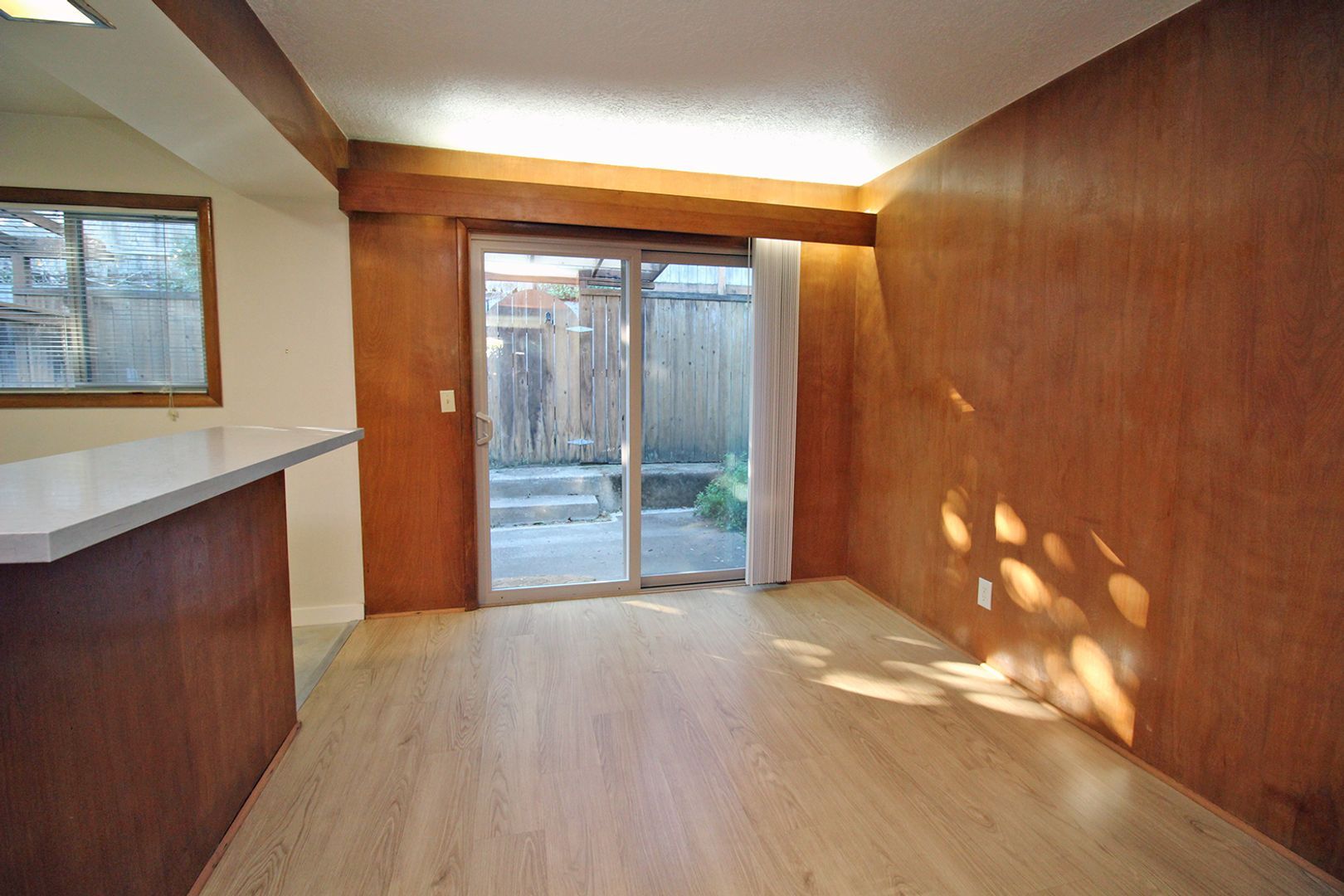 Building Photo - 3200-3236 SW Marigold St