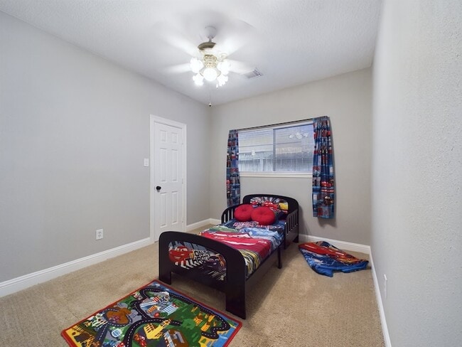 Building Photo - 11614 Taos Ln