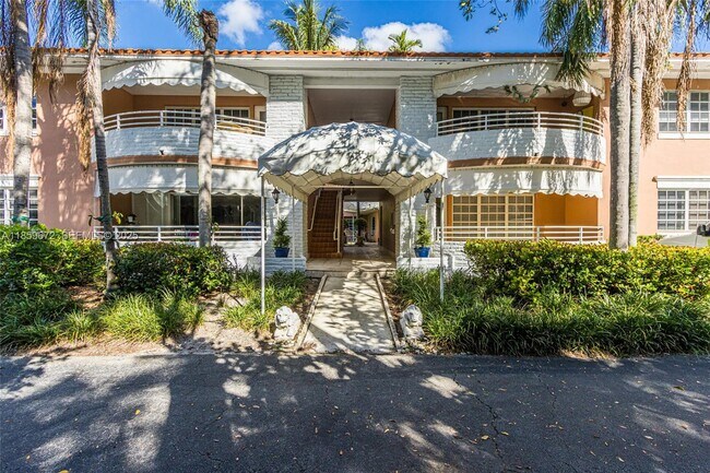 Building Photo - 60 Park Dr