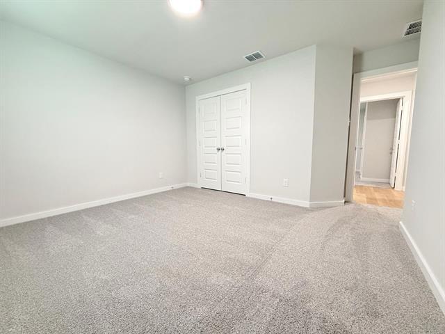 Building Photo - 1000 Rosemary Hl Dr