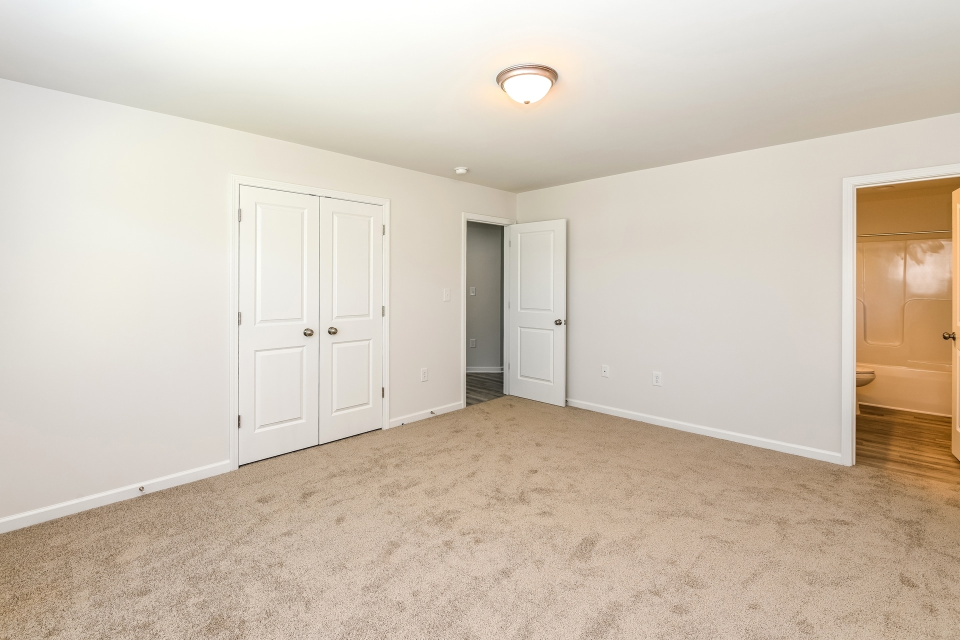 Building Photo - 5612 Woodard St
