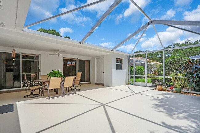 Building Photo - 7904 Chapman Oak Ct