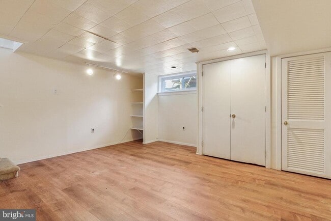 Building Photo - 7816 Thouron Ave