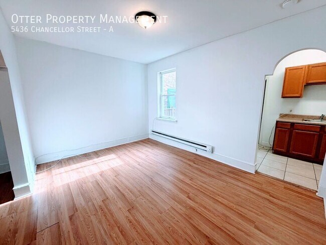 Building Photo - 5436 Chancellor St