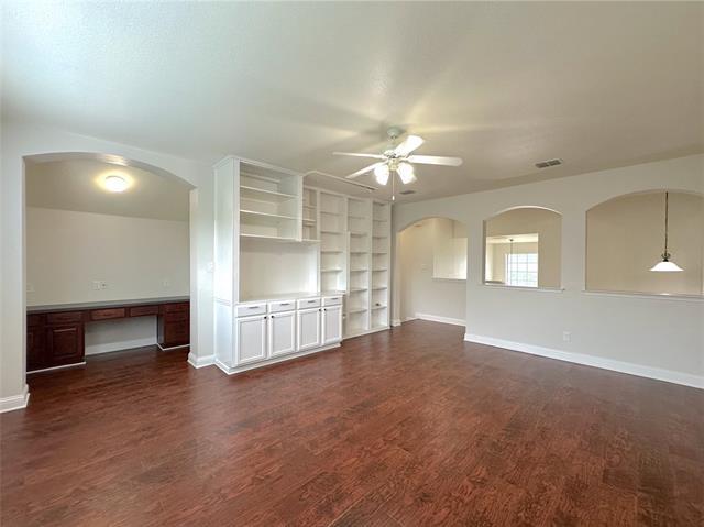 Building Photo - 1575 Poets Way