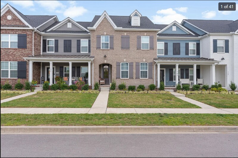 Building Photo - 141 Saddle Wood Ln