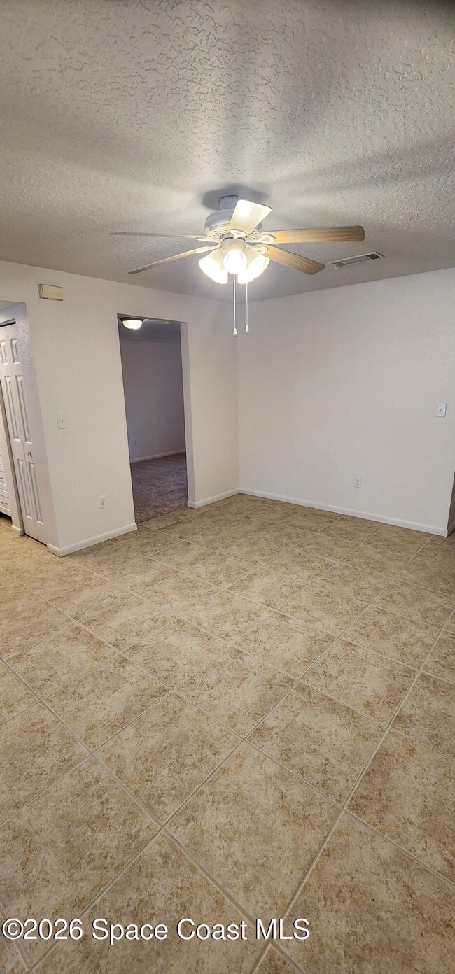 Building Photo - 1795 Bayberry Dr