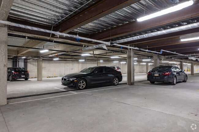Parking Garage - 25 West