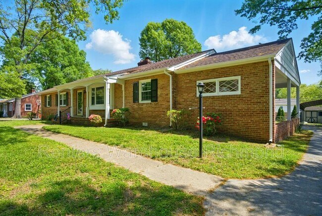 Building Photo - 4817 Stornoway Dr