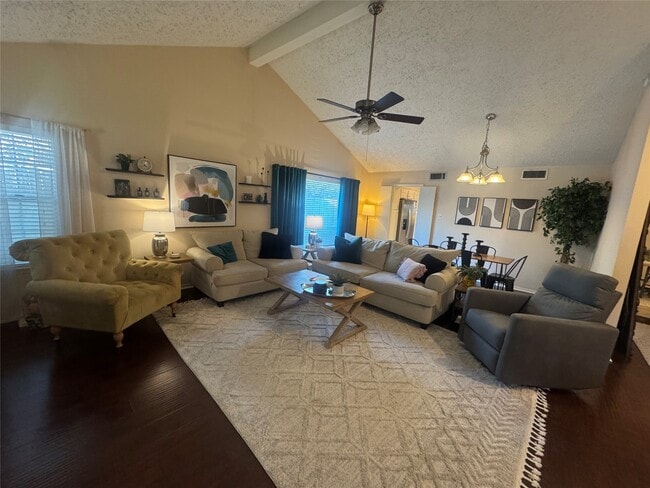 Building Photo - 3127 Pecan Point Dr