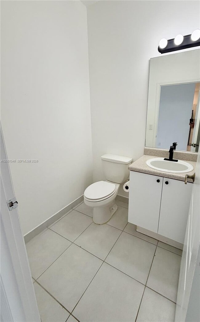Building Photo - 6744 SW 195th Ave