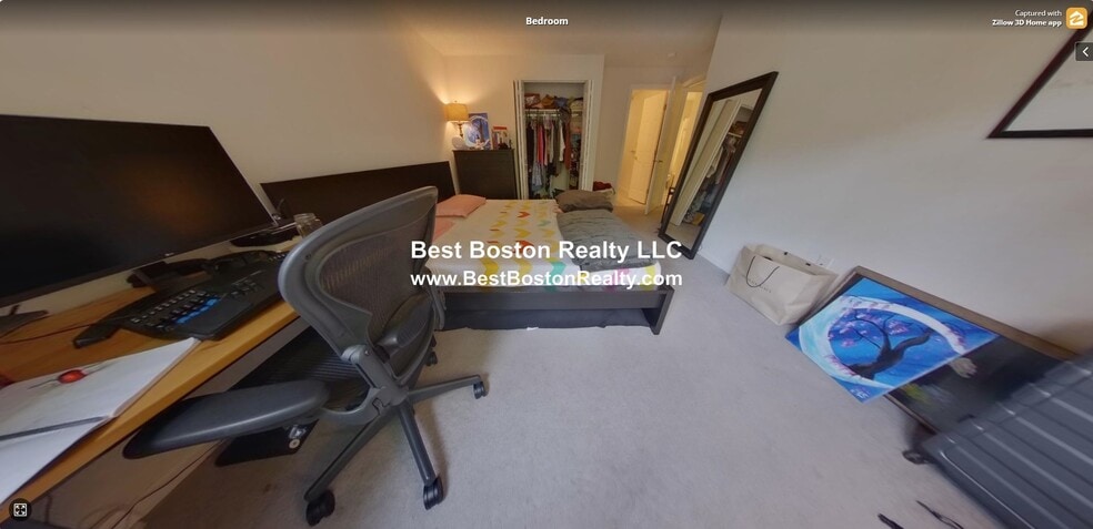 Building Photo - 175 Beacon St