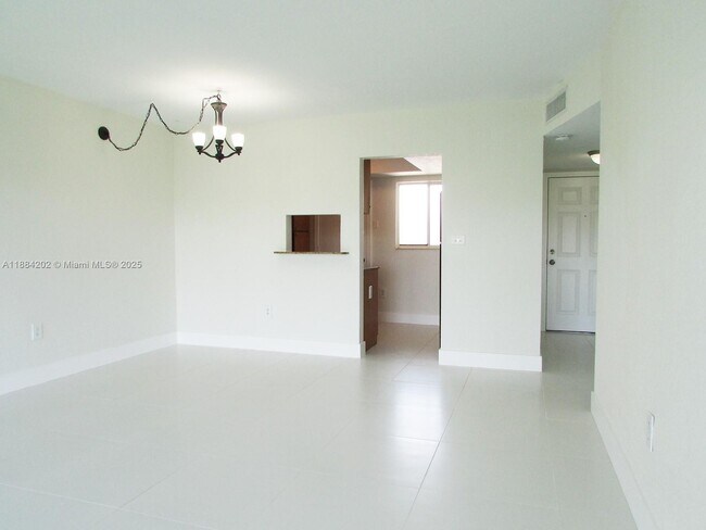 Building Photo - 7701 SW 88th St