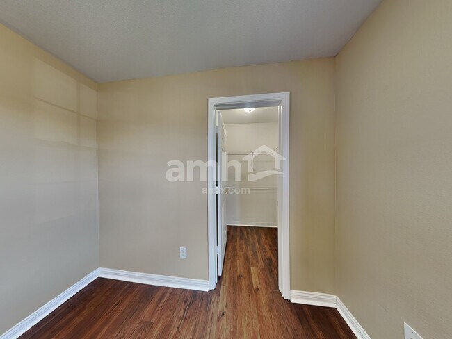 Building Photo - 6396 Oyster Key Ln