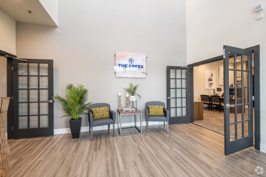 The Creek at Cottonwood Apartment Homes 5975 Karst Heights Colorado