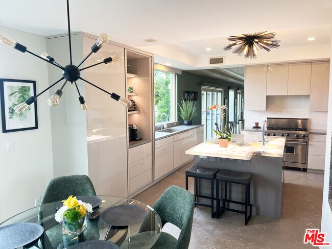 Building Photo - 1861 Bel Air Rd