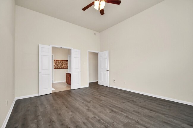 Building Photo - 2626 Orchard Creek Ln