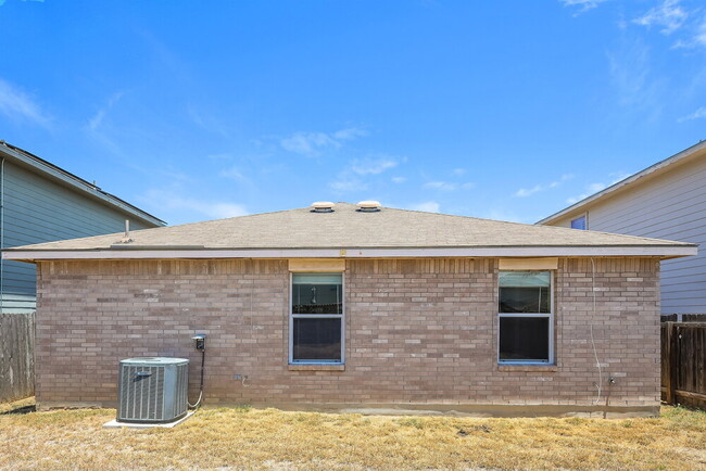 Building Photo - 9638 Sandflat Pass