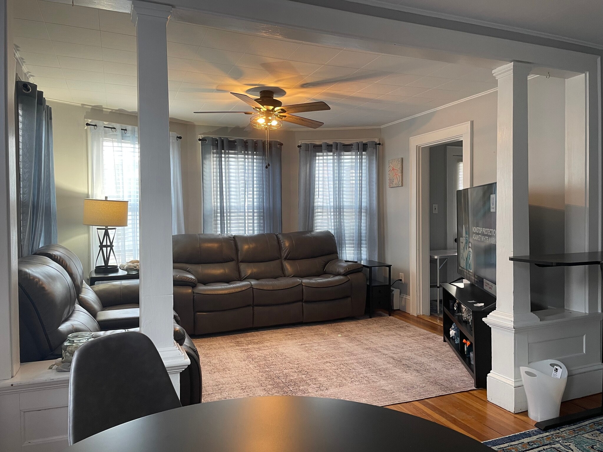 Building Photo - 20 Crescent St