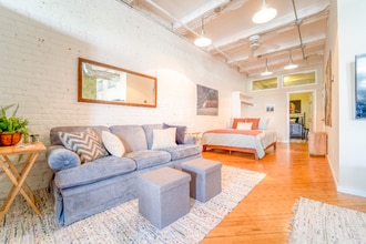 Building Photo - 186 State St