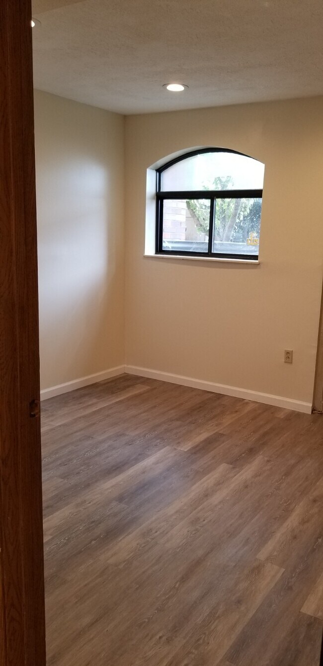 Building Photo - 3281 Kennett Sq