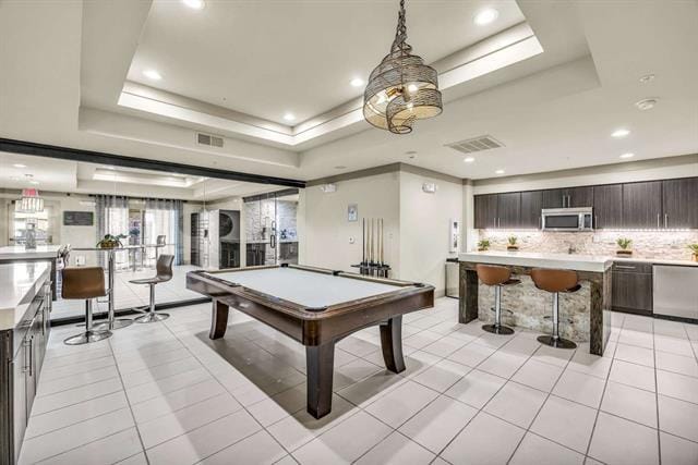 Building Photo - 625 E Stassney Ln