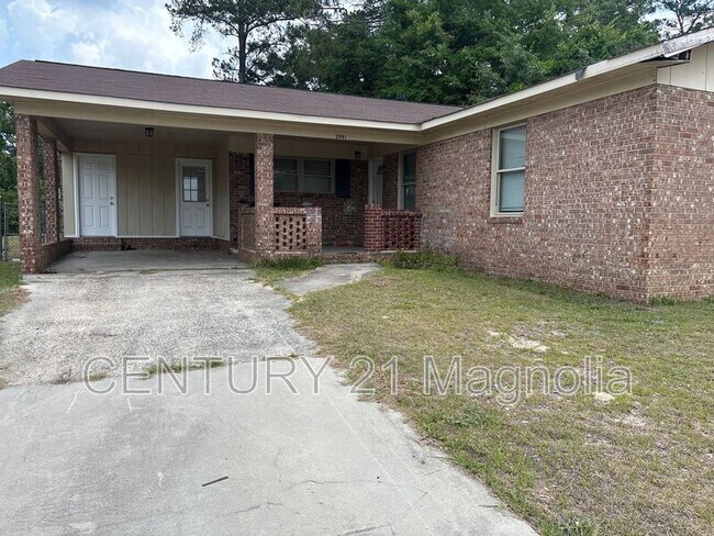 Building Photo - 2941 Rollingwood Dr