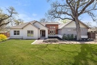 Building Photo - 1017 S Quinlan Park Rd