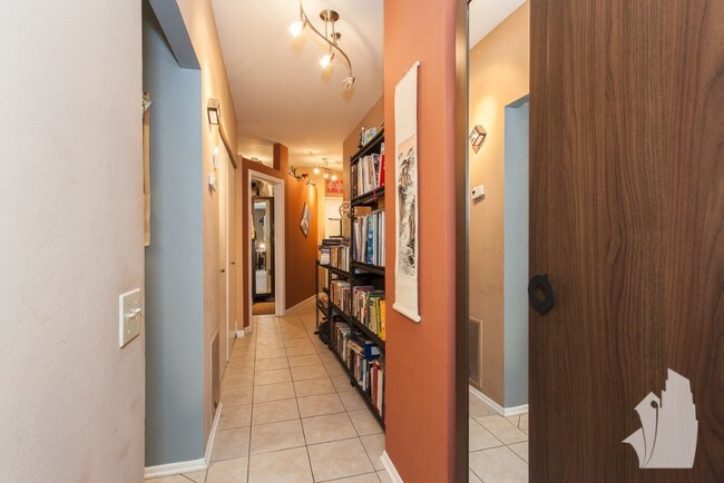 Building Photo - 740 S Federal St