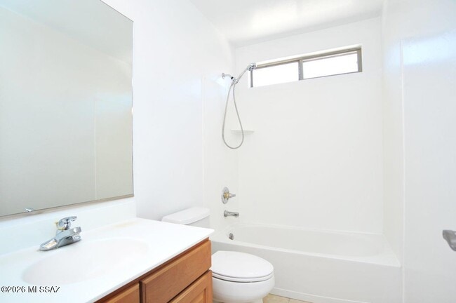 Building Photo - 5493 W Silent Dove Way
