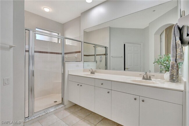 Building Photo - 849 Carrick Bend Cir