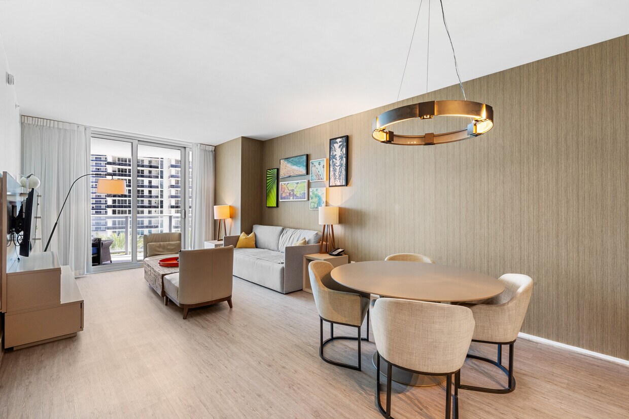 Building Photo - 4111 S Ocean Dr