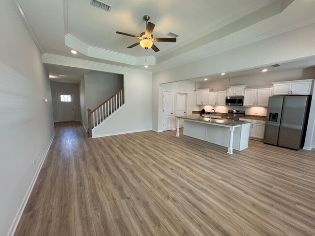 Building Photo - 1814 Albarado Trl