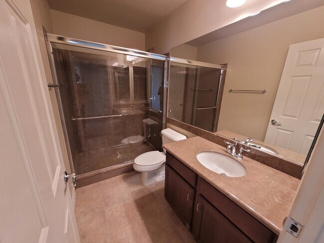 Building Photo - 6386 Tomahawk Mill Ct