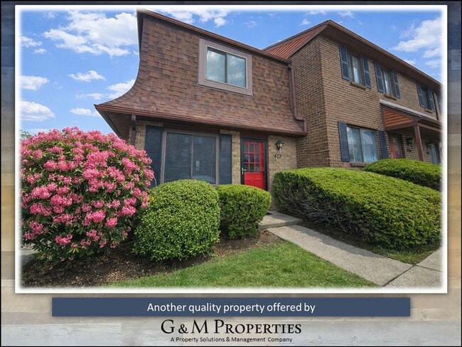 Building Photo - Rarely Available 1-Bedroom Townhouse in Henrietta: Updated & Amenity-Filled!