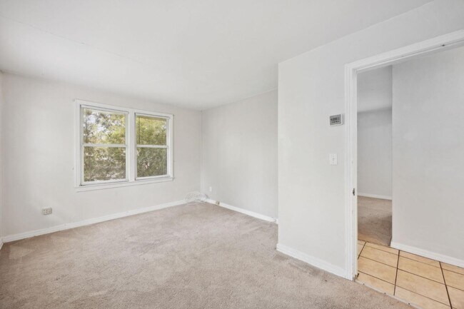 Building Photo - 1338 Wolfe St